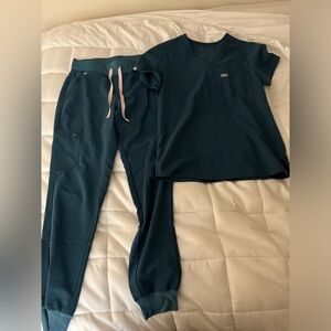 FIGS Caribbean Blue Scrubs